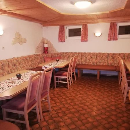 Pension Schoepf Arzl im Pitztal Exteriér fotografie